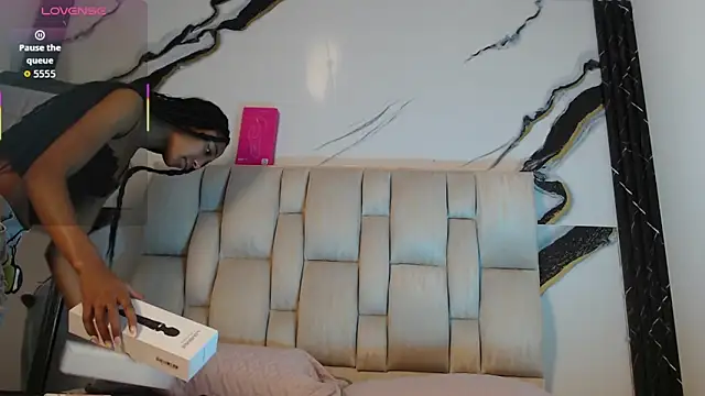 esmeralda-bk online show from 22, 11, 2025