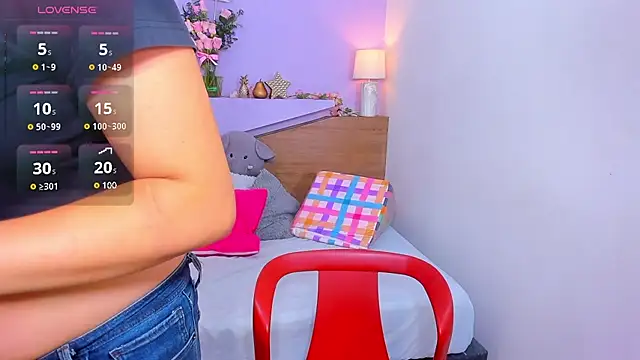 ScarletEmber3 online show from 27, 2, 2025