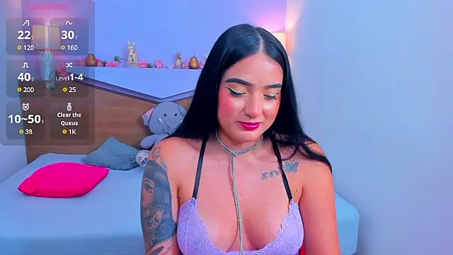 ScarletEmber3 online show from 6, 3, 2025