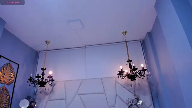 Aitana Hilton  online show from 28, 11, 2025