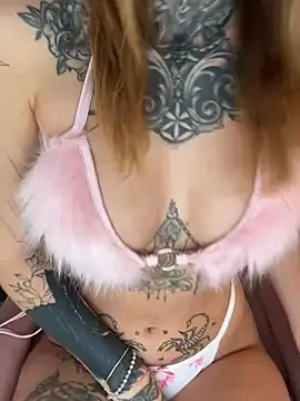 Snapshot of tamii_mara chatting on 18, 3, 2026 tamii mara online show from 18, 3, 2026