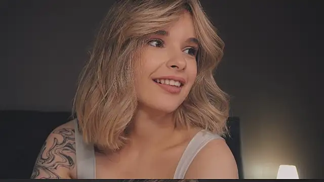 Snapshot of Bella_Alita chatting on 14, 3, 2025 Bella Alita online show from 14, 3, 2025