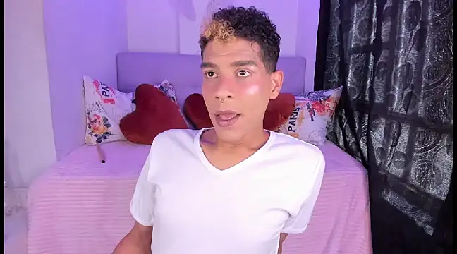 Ethan Boyy online show from 6, 2, 2025