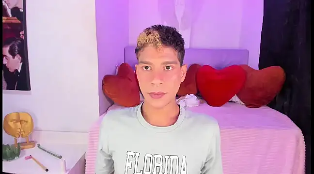 Ethan Boyy online show from 13, 2, 2025