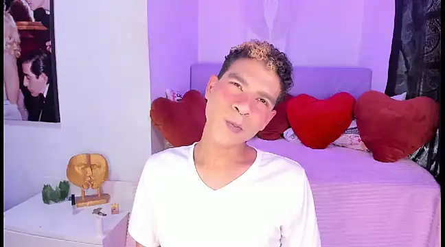 Ethan Boyy online show from 15, 2, 2025