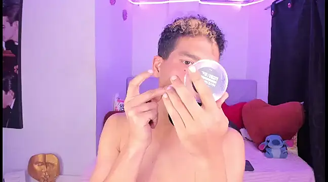 Ethan Boyy online show from 20, 2, 2025