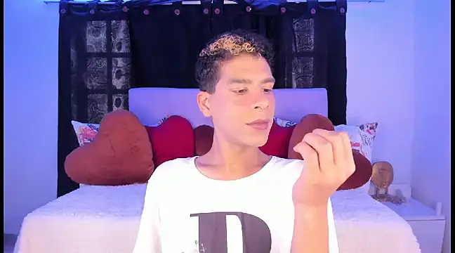 Ethan Boyy online show from 20, 2, 2025