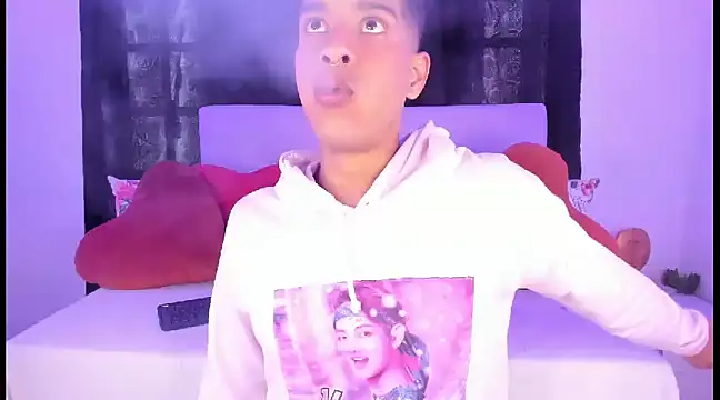 Ethan Boyy online show from 26, 2, 2025