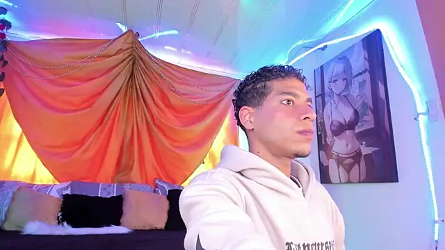 Ethan Boyy online show from 4, 10, 2025