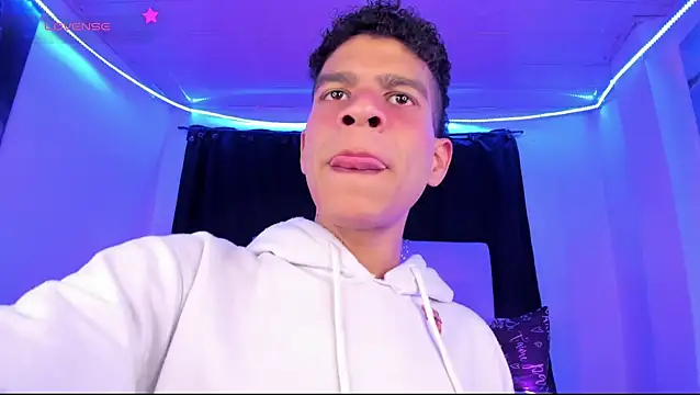 Ethan Boyy online show from 4, 6, 2026