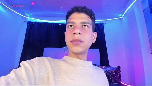 Ethan Boyy online show from 26, 6, 2026