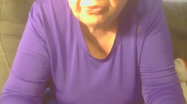 Snapshot of KittysUsedPantys chatting on 12, 3, 2025 KittysUsedPantys online show from 12, 3, 2025