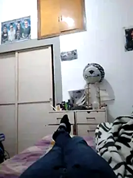 Snapshot of alejo5288 chatting on 27, 10, 2025 alejo5288 online show from 27, 10, 2025