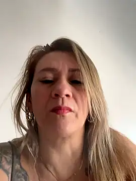 AtheneaRusell online show from 16, 11, 2025