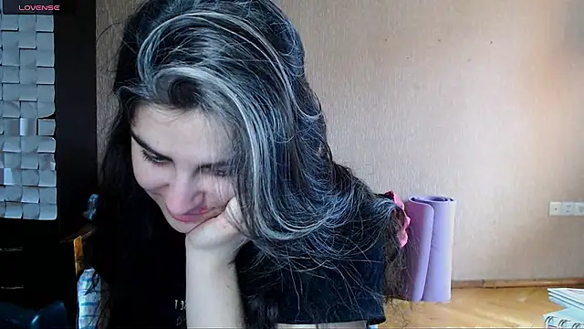 Snapshot of _Roselina_ chatting on 10, 2, 2026 Roselina online show from 10, 2, 2026