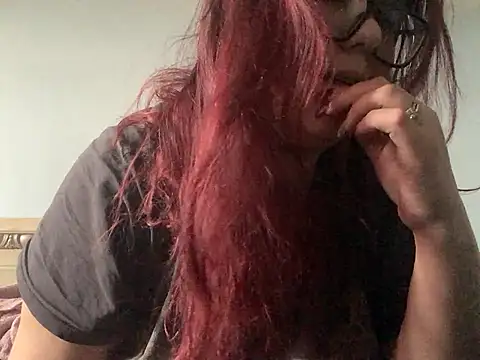 sexyinred200 online show from 17, 1, 2025