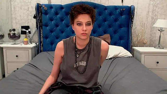 via mayer  online show from 26, 2, 2026