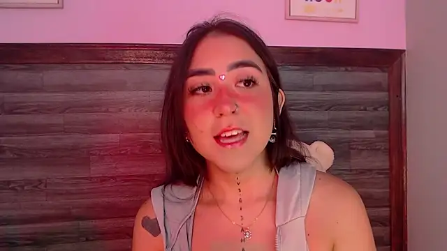 AdaaMillan online show from 7, 2, 2026