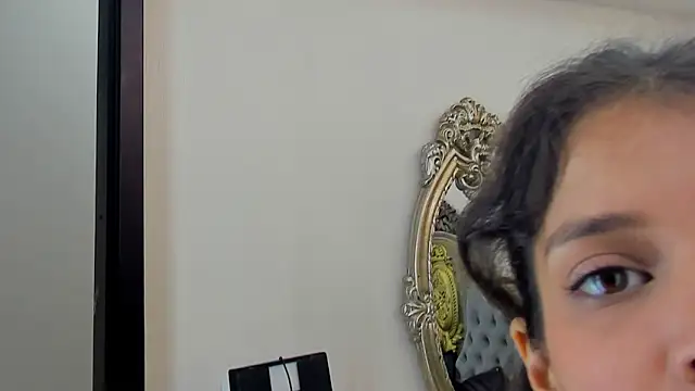 CharlotteBrandt online show from 4, 10, 2025