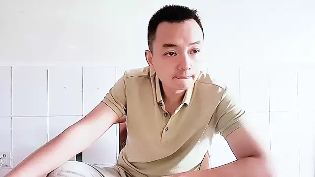 Snapshot of swg176 chatting on 22, 9, 2025 swg176 online show from 22, 9, 2025