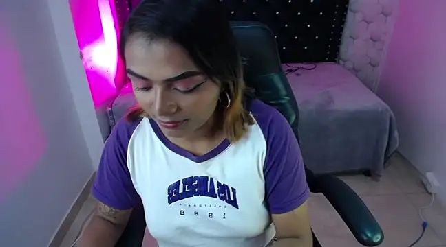 Snapshot of madelein_m chatting on 27, 1, 2025 madelein m online show from 27, 1, 2025