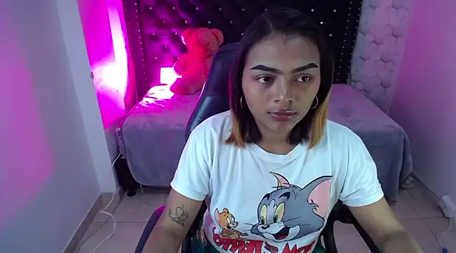 Snapshot of madelein_m chatting on 28, 1, 2025 madelein m online show from 28, 1, 2025