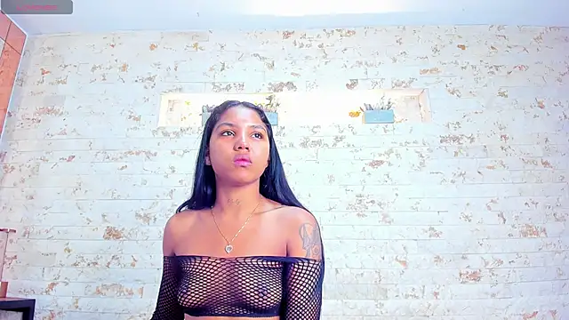 pocahontas pow online show from 7, 10, 2025