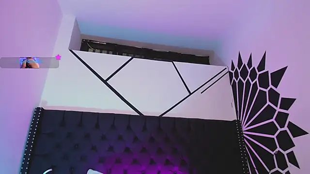 EthaanCox online show from 2, 10, 2025