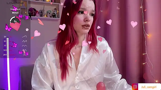Snapshot of Frau_Juli chatting on 4, 2, 2025 Frau Juli online show from 4, 2, 2025
