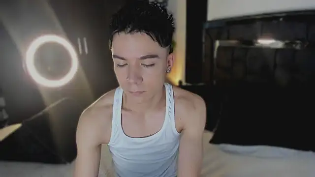 alanblack1 online show from 30, 3, 2026