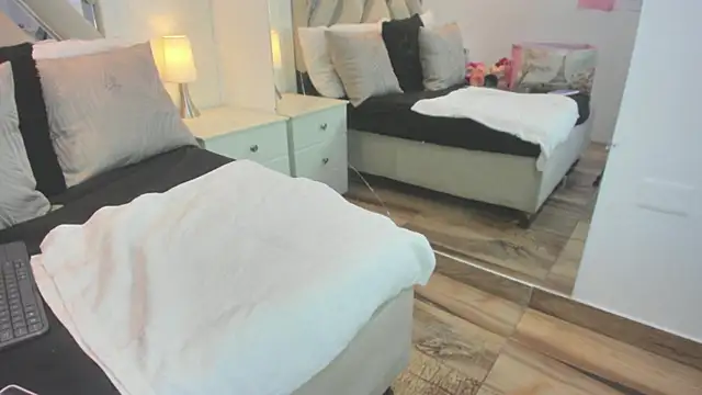 raquell moore online show from 14, 1, 2026