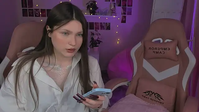 Velly Harmony online show from 3, 2, 2025