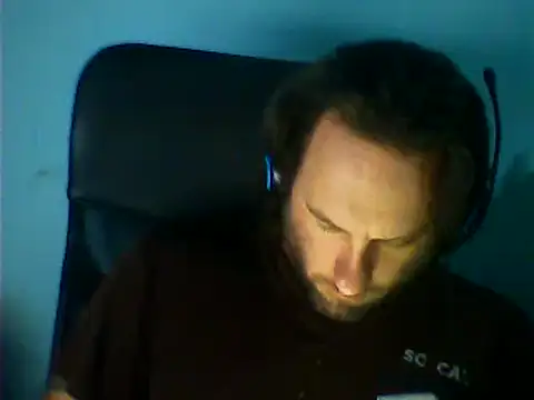 Snapshot of gamedesigndad19 chatting on 28, 1, 2025 gamedesigndad19 online show from 28, 1, 2025