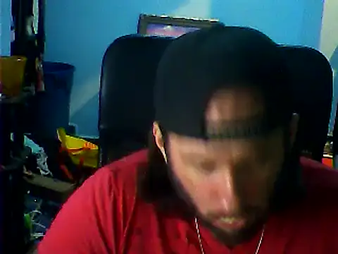 Snapshot of gamedesigndad19 chatting on 8, 3, 2025 gamedesigndad19 online show from 8, 3, 2025