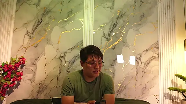 vanilla hot online show from 19, 12, 2025