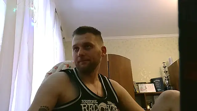 Snapshot of HunterOnBoobs chatting on 20, 2, 2025 HunterOnBoobs online show from 20, 2, 2025