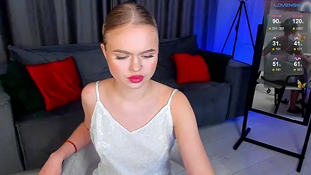Snapshot of MilaFink chatting on 10, 2, 2025 MilaFink online show from 10, 2, 2025