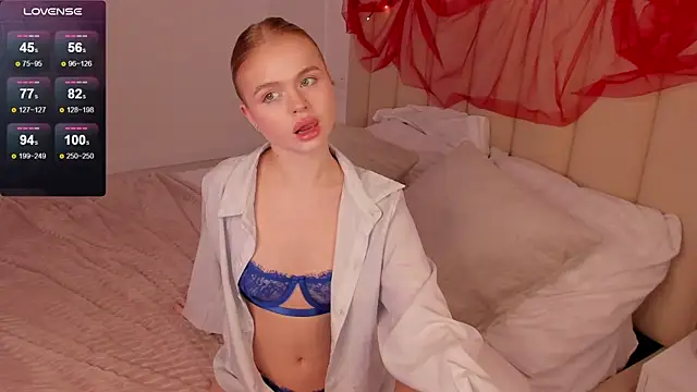 Snapshot of MilaFink chatting on 6, 3, 2025 MilaFink online show from 6, 3, 2025