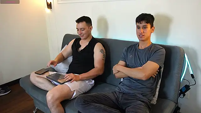 Cum hunters online show from 17, 1, 2025