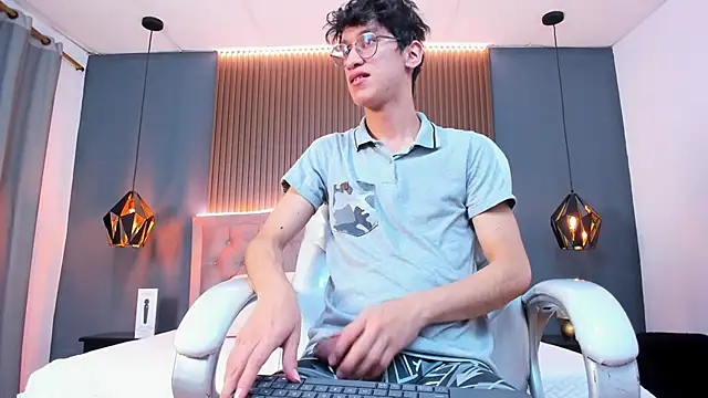 Cum hunters online show from 21, 9, 2025