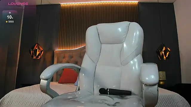 Cum hunters online show from 4, 10, 2025