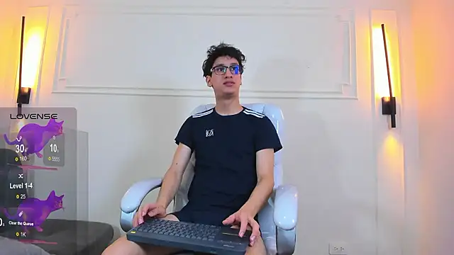 Snapshot of Cum_hunters chatting on 24, 3, 2026 Cum hunters online show from 24, 3, 2026