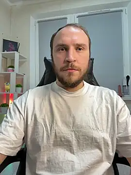 Snapshot of _XxX-XxX_ chatting on 23, 3, 2025  XxX-XxX  online show from 23, 3, 2025