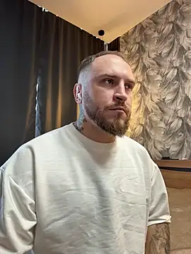 Snapshot of _XxX-XxX_ chatting on 30, 10, 2025 XxX-XxX online show from 30, 10, 2025