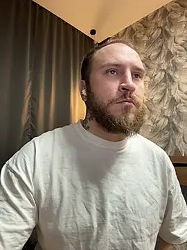 Snapshot of _XxX-XxX_ chatting on 17, 12, 2025 XxX-XxX online show from 17, 12, 2025