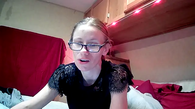 VibeyLovers online show from 19, 2, 2025