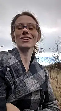 VibeyLovers online show from 24, 2, 2025