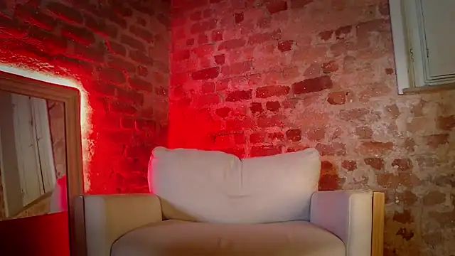 Snapshot of MistressLacey chatting on 2, 11, 2025 MistressLacey online show from 2, 11, 2025