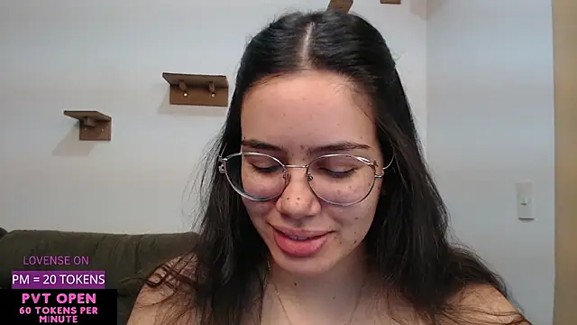 crystalll room online show from 14, 9, 2025