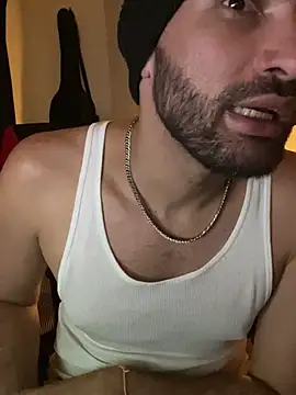Snapshot of darkdesire_01 chatting on 2, 2, 2025 darkdesire 01 online show from 2, 2, 2025